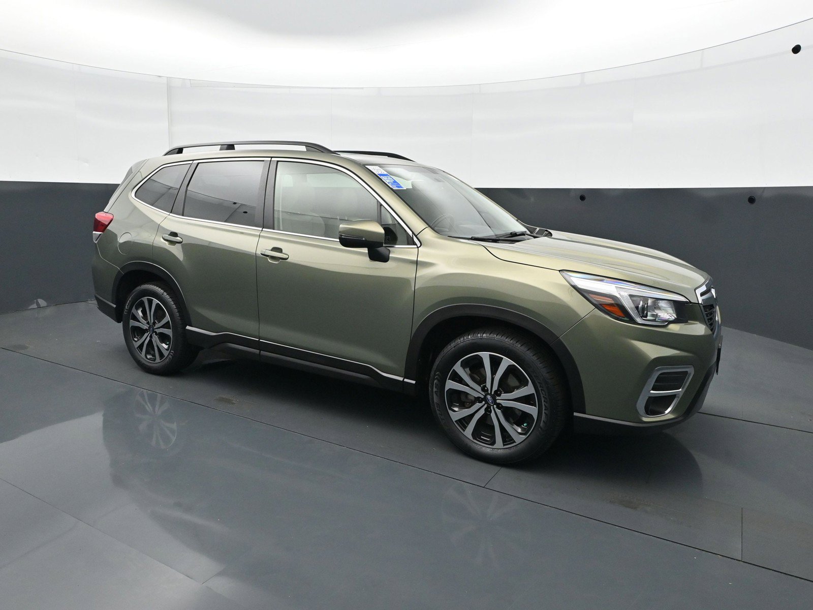Used 2020 Subaru Forester Limited w/ Popular Package #3 AWD/4WD image 9