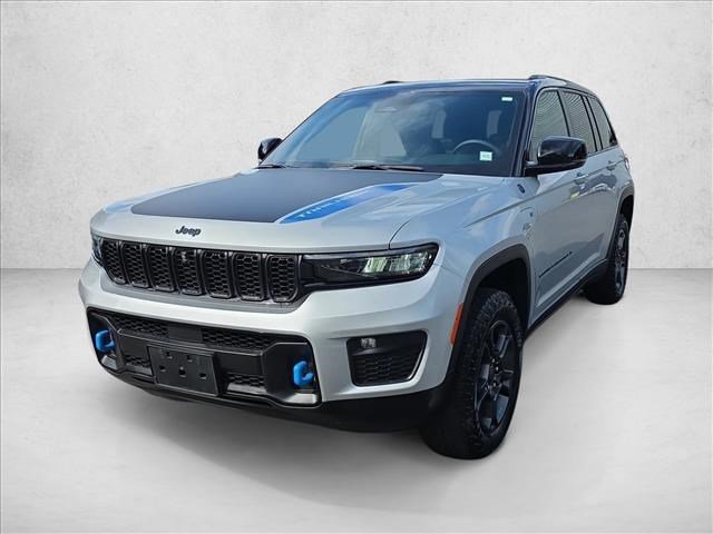 Used 2024 Jeep Grand Cherokee Trailhawk AWD/4WD image 1