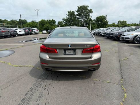 Used 2017 BMW 540i xDrive w/ Premium Package image 6