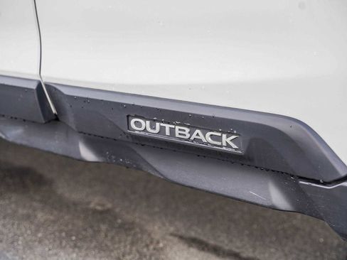 Used 2023 Subaru Outback Premium image 21