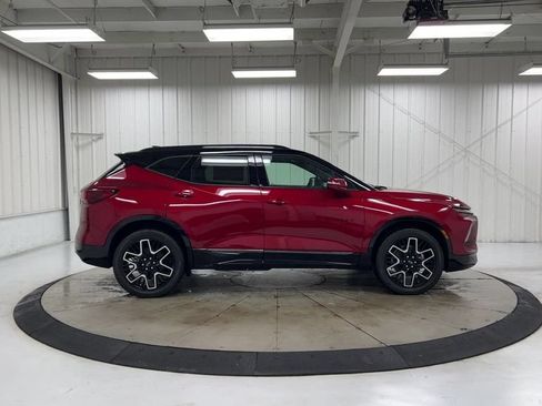 Used 2023 Chevrolet Blazer RS w/ Driver Confidence II Package AWD/4WD image 9