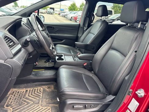 Certified 2025 Honda Odyssey Sport-L image 17