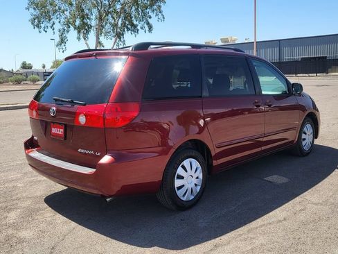 Used 2009 Toyota Sienna CE FWD image 9