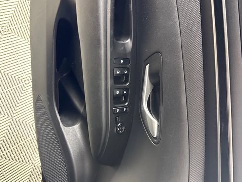 Used 2022 Hyundai Tucson SEL w/ Cargo Package image 11