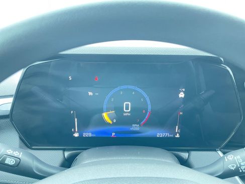 Used 2025 Chevrolet TrailBlazer LT image 40