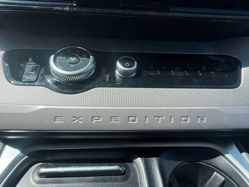 New 2026 Ford Expedition Active AWD/4WD image 33