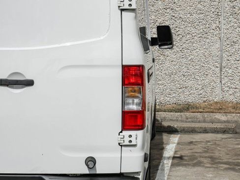 Used 2021 Nissan NV 2500 SV w/ Navigation Package image 43