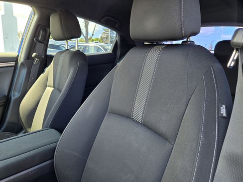 Used 2018 Honda Civic Sport image 15
