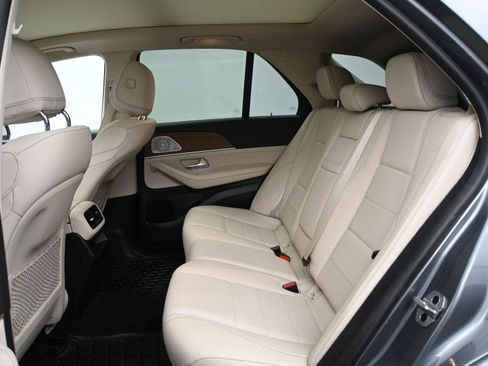 Used 2022 Mercedes-Benz GLE 350 4MATIC image 10