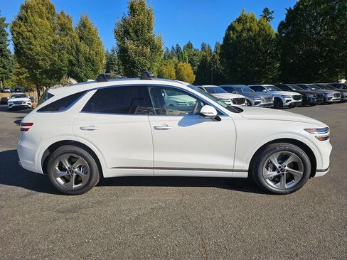 Used 2026 Genesis GV70 2.5T Advanced AWD/4WD image 4