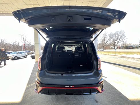 New 2026 Nissan Armada NISMO image 32