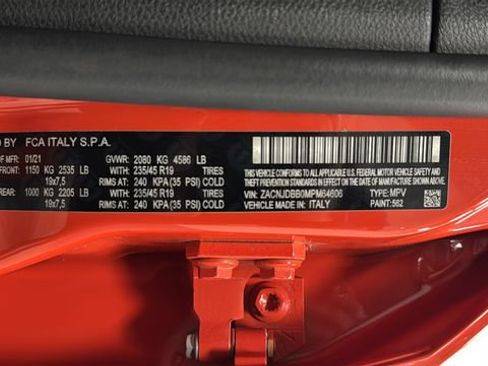 Used 2021 Jeep Renegade Latitude AWD/4WD image 33