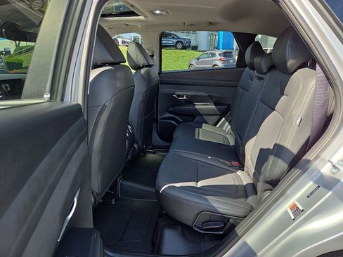 Used 2025 Hyundai Tucson SEL image 11