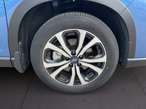 Certified 2023 Subaru Forester Limited image 18