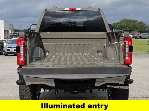 New 2026 Ford F250 Lariat w/ Chrome Package AWD/4WD image 11