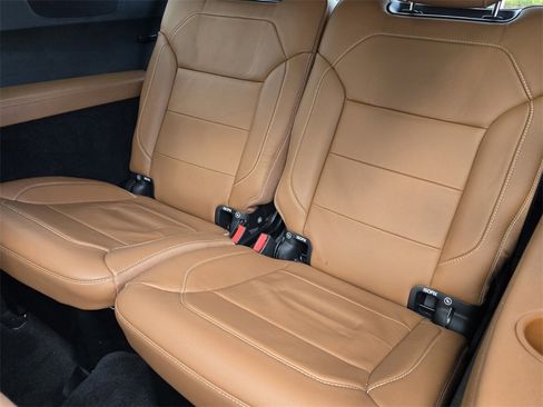 Used 2018 Mercedes-Benz GLS 550 4MATIC image 15