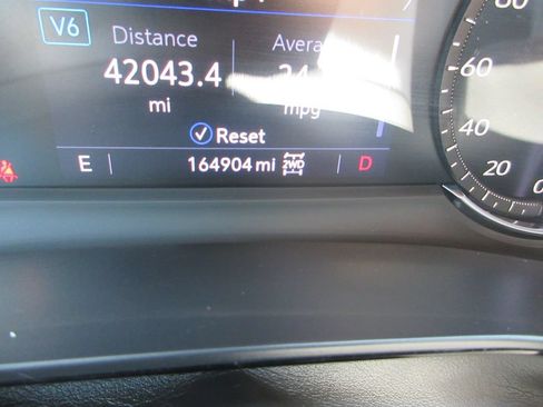 Used 2020 Cadillac XT6 Premium Luxury AWD/4WD image 35