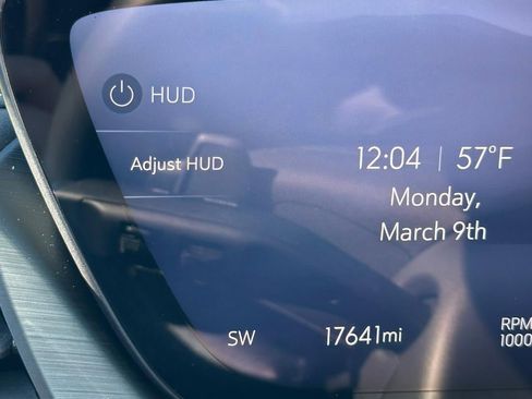 Certified 2025 Buick Envision Sport Touring image 21