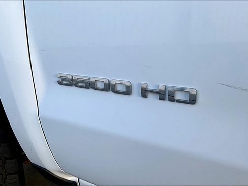 Used 2019 Chevrolet Silverado 3500 W/T image 8