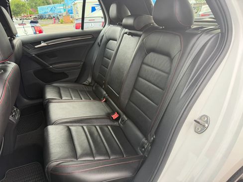 Used 2017 Volkswagen GTI Autobahn FWD image 15