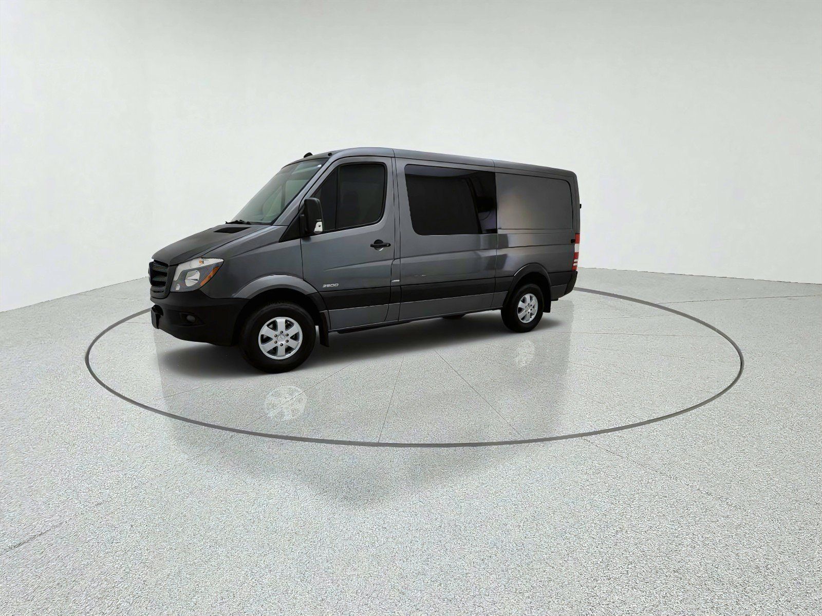 Used 2016 Mercedes-Benz Sprinter 2500 image 15