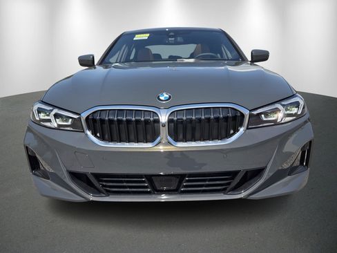 New 2026 BMW 330i Sedan w/ Premium Package RWD image 2