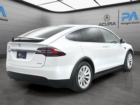 Used 2018 Tesla Model X P100D image 31