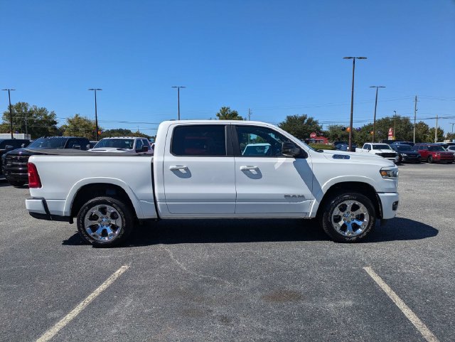 Used 2025 RAM 1500 Big Horn AWD/4WD image 4