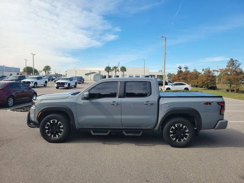 Used 2022 Nissan Frontier PRO-4X image 8