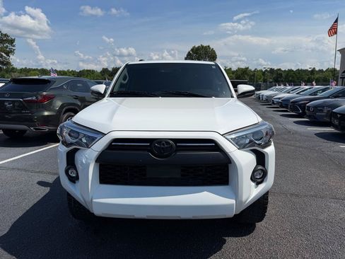Used 2023 Toyota 4Runner SR5 RWD image 3