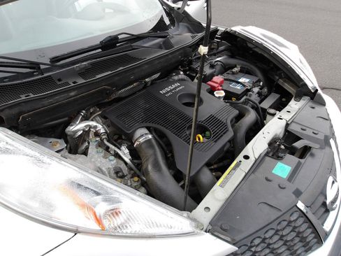 Used 2013 Nissan Juke SL w/ Chrome Pkg AWD/4WD image 22