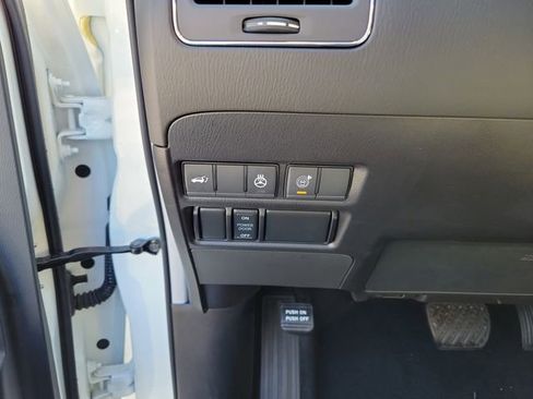 Used 2024 Nissan Armada SL w/ Cargo Package image 15