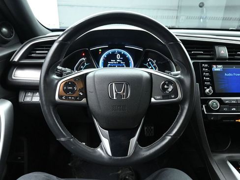 Used 2019 Honda Civic Touring image 19