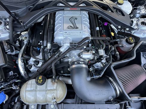 Used 2020 Ford Mustang Shelby GT500 w/ Technology Package image 66