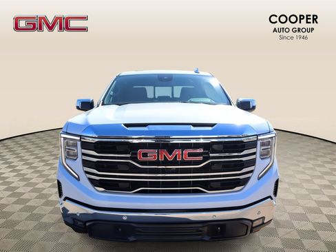 New 2026 GMC Sierra 1500 SLT w/ SLT Premium Plus Package AWD/4WD image 9