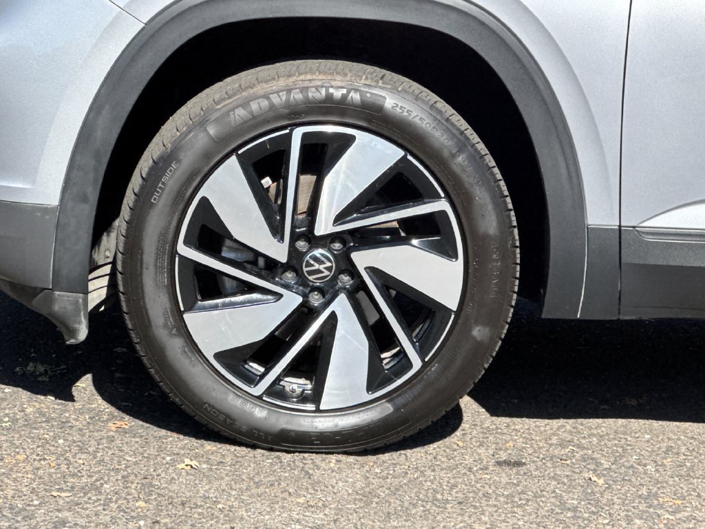 Used 2024 Volkswagen Atlas SE AWD/4WD image 37