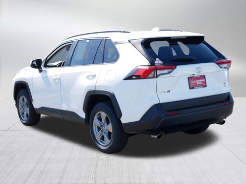 Certified 2025 Toyota RAV4 XLE AWD/4WD image 5