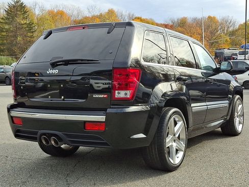 Used 2006 Jeep Grand Cherokee SRT8 w/ SRT Option Group I image 10