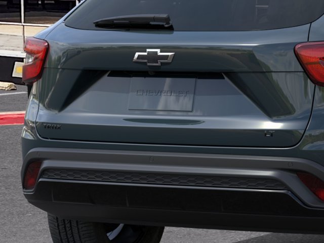 New 2026 Chevrolet Trax LT w/ Driver Confidence Package FWD image 14