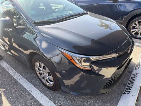 Used 2024 Toyota Corolla LE image 6