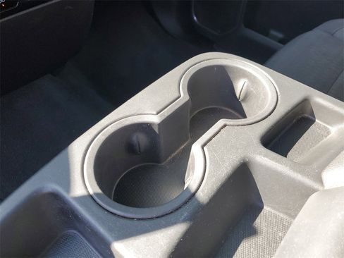 Used 2025 Chevrolet Silverado 2500 LT w/ Convenience Package image 25