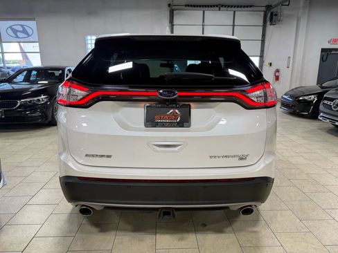 Used 2016 Ford Edge Titanium w/ Equipment Group 301A image 5