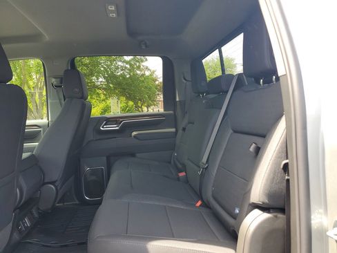 New 2026 GMC Sierra 2500 SLE w/ SLE Value Package; AWD/4WD image 10