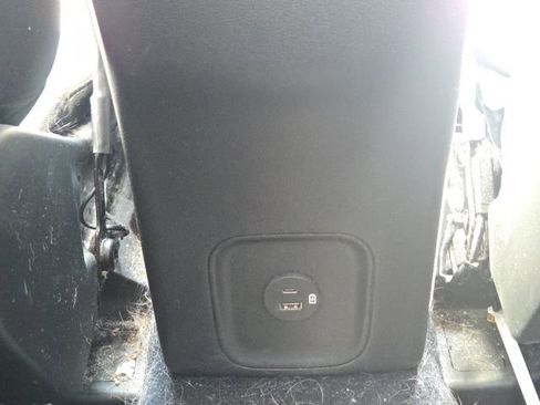 Used 2022 Ford Escape SE image 14