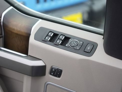 Used 2018 Ford F250 Limited image 29