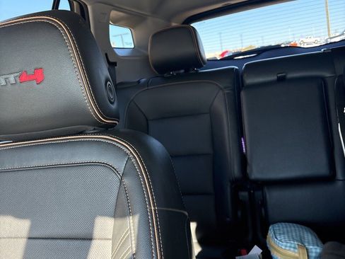 Used 2023 GMC Terrain AT4 image 12