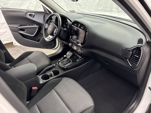 Certified 2023 Kia Soul EX FWD image 12