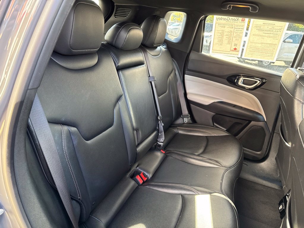 Used 2024 Jeep Compass Limited AWD/4WD image 30