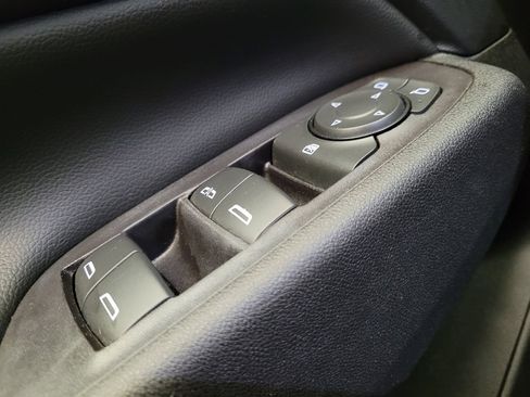 Used 2021 Chevrolet Equinox LT AWD/4WD image 27