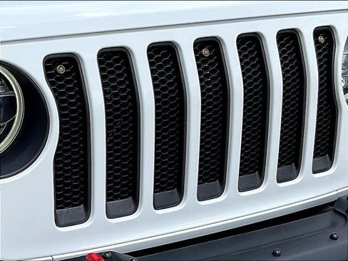Used 2020 Jeep Wrangler Unlimited Rubicon w/ Dual Top Group AWD/4WD image 30